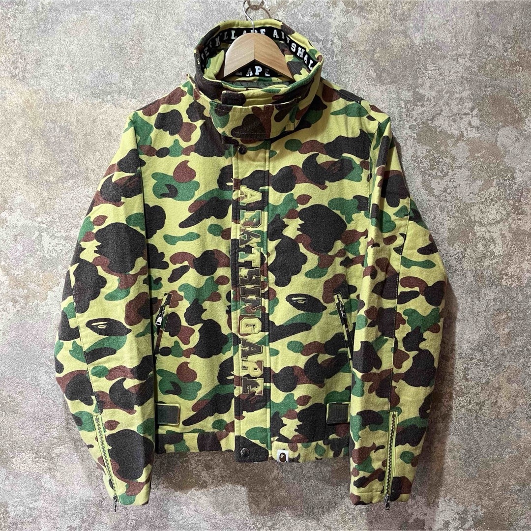 A BATHING APE(アベイシングエイプ)のA BATHING APE アベイシングエイプ カモフラジャケット メンズのジャケット/アウター(その他)の商品写真