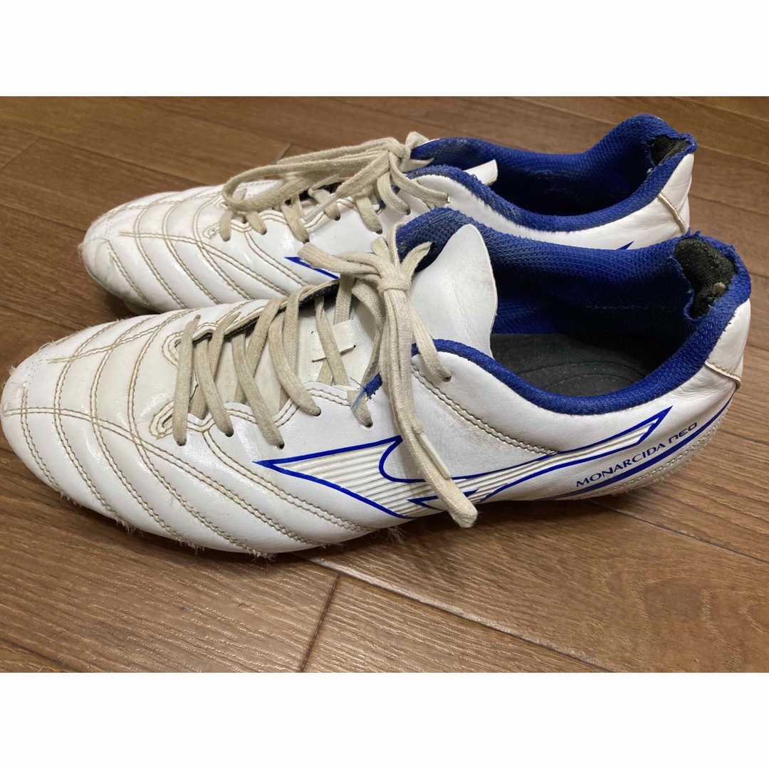 MIZUNO(ミズノ)のミズノ★MONARCIDA NEO モナルシーダネオ　白ブルー　スパイク★26 スポーツ/アウトドアのサッカー/フットサル(シューズ)の商品写真