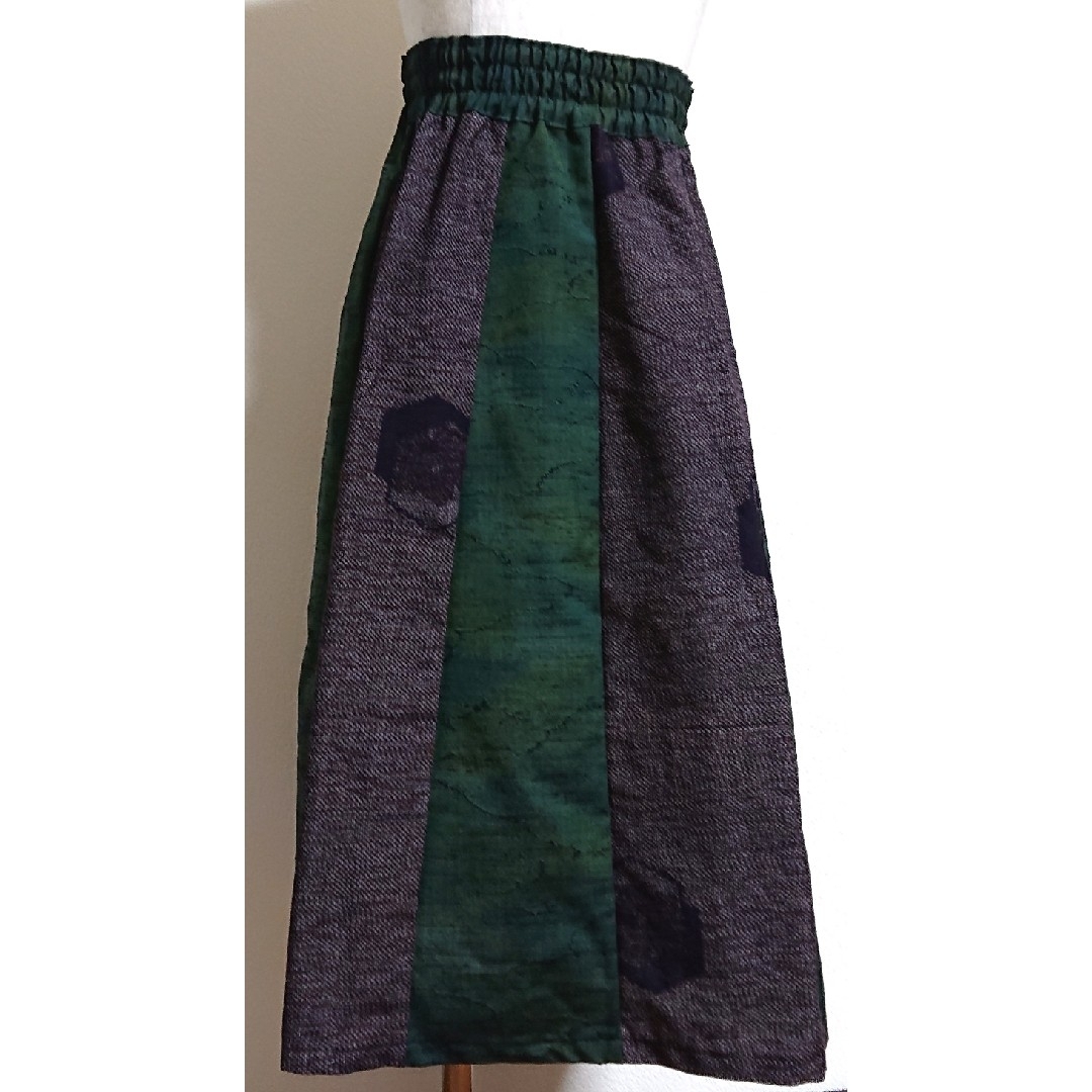着物リメイク【一点物!!】ダークブラウン×モスグリーン ギャザースカート レディースのスカート(ロングスカート)の商品写真
