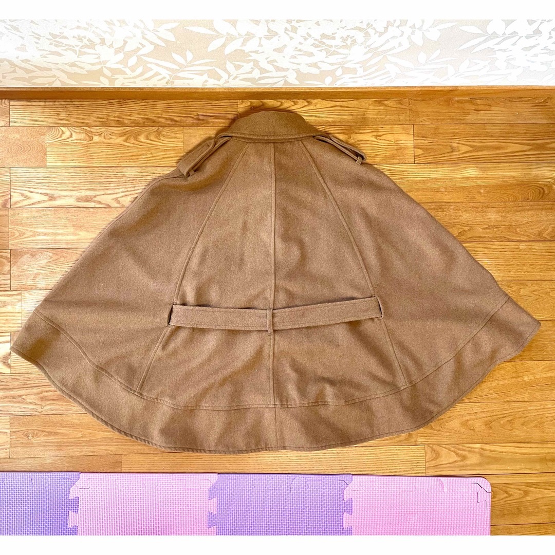 レディース ポンチョ コート ベージュ レディースのジャケット/アウター(ポンチョ)の商品写真