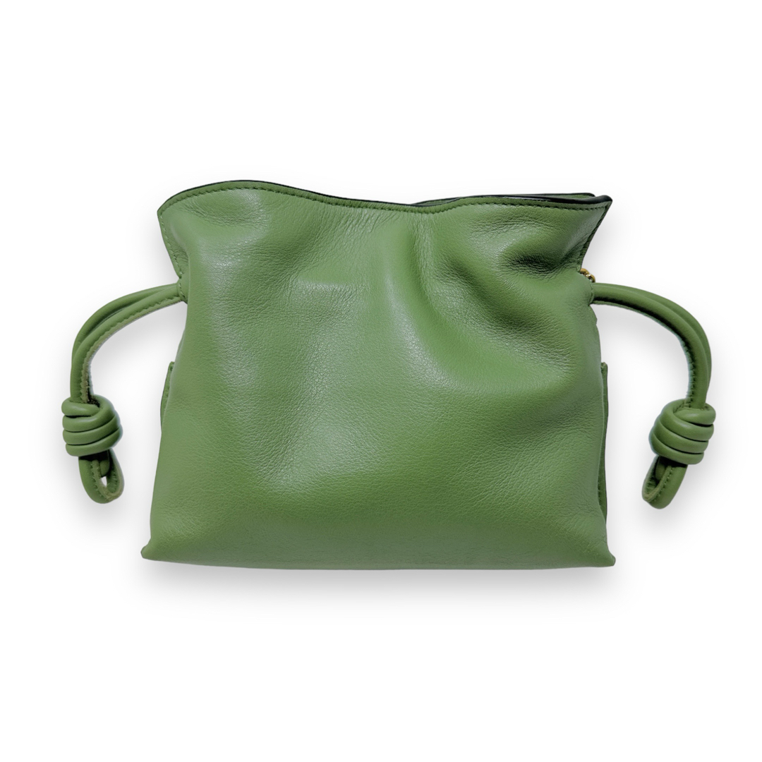 LOEWE(ロエベ)のロエベ A411FC6X01 フラメンコクラッチ ナノ ナッパレザー グリーン レディースのバッグ(ショルダーバッグ)の商品写真