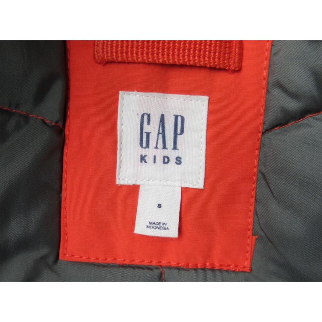 GAP(ギャップ)の暖かくオシャレ KIDS GAP ダウンジャケット サイズKIDS S キッズ/ベビー/マタニティのキッズ服男の子用(90cm~)(ジャケット/上着)の商品写真