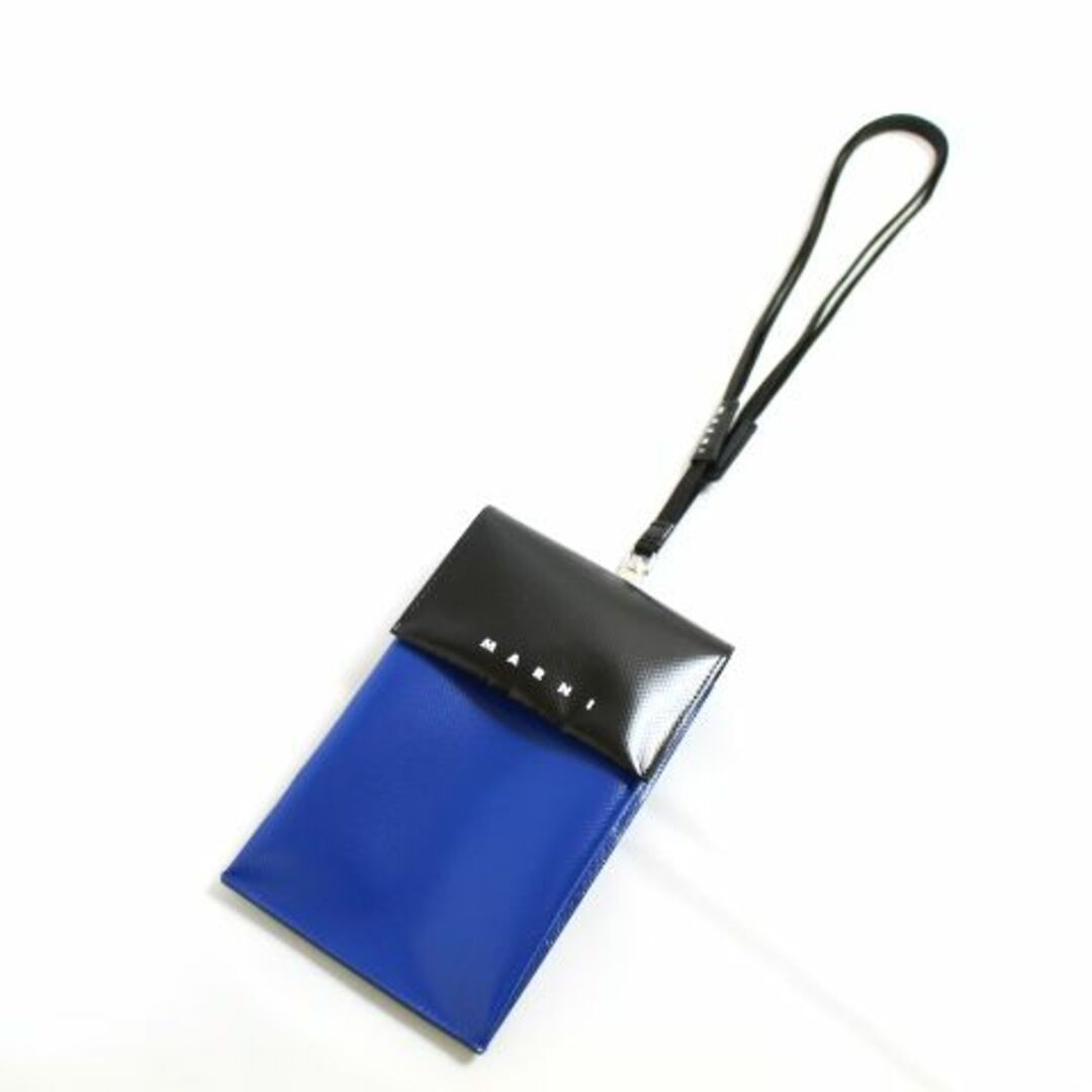 Marni(マルニ)のMARNI　TRIBECA　バイカラースマートフォンポーチ　ブラック/ブルー スマホ/家電/カメラのスマホアクセサリー(その他)の商品写真