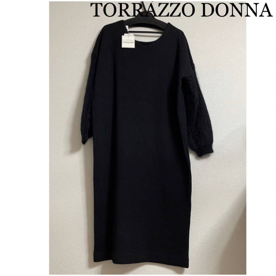 TORRAZZO DONNA(トラッゾドンナ)の新品 18144円 TORRAZZO DONNA ニット ワンピース 38 レディースのワンピース(ロングワンピース/マキシワンピース)の商品写真