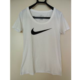 ナイキ(NIKE)のNIKE☆レディースTシャツ④(Tシャツ(半袖/袖なし))