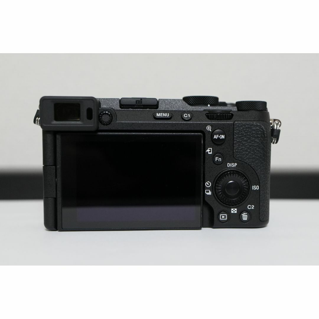 新品同様！SONY　α7C II ボディ ILCE-7CM2（B）ブラック　 スマホ/家電/カメラのカメラ(ミラーレス一眼)の商品写真