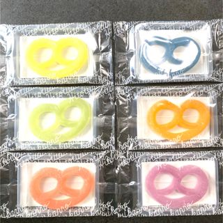 カンロ(カンロ)の【6個　箱なし】グミッツェル(菓子/デザート)