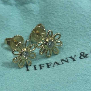 ティファニー(Tiffany & Co.)のTiffany&Co. パロマピカソ750 デイジー ダイヤピアス(ピアス)