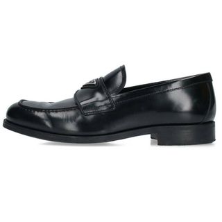 プラダ(PRADA)のプラダ  2DB195 三角プレートロゴローファー メンズ 7.5(ドレス/ビジネス)