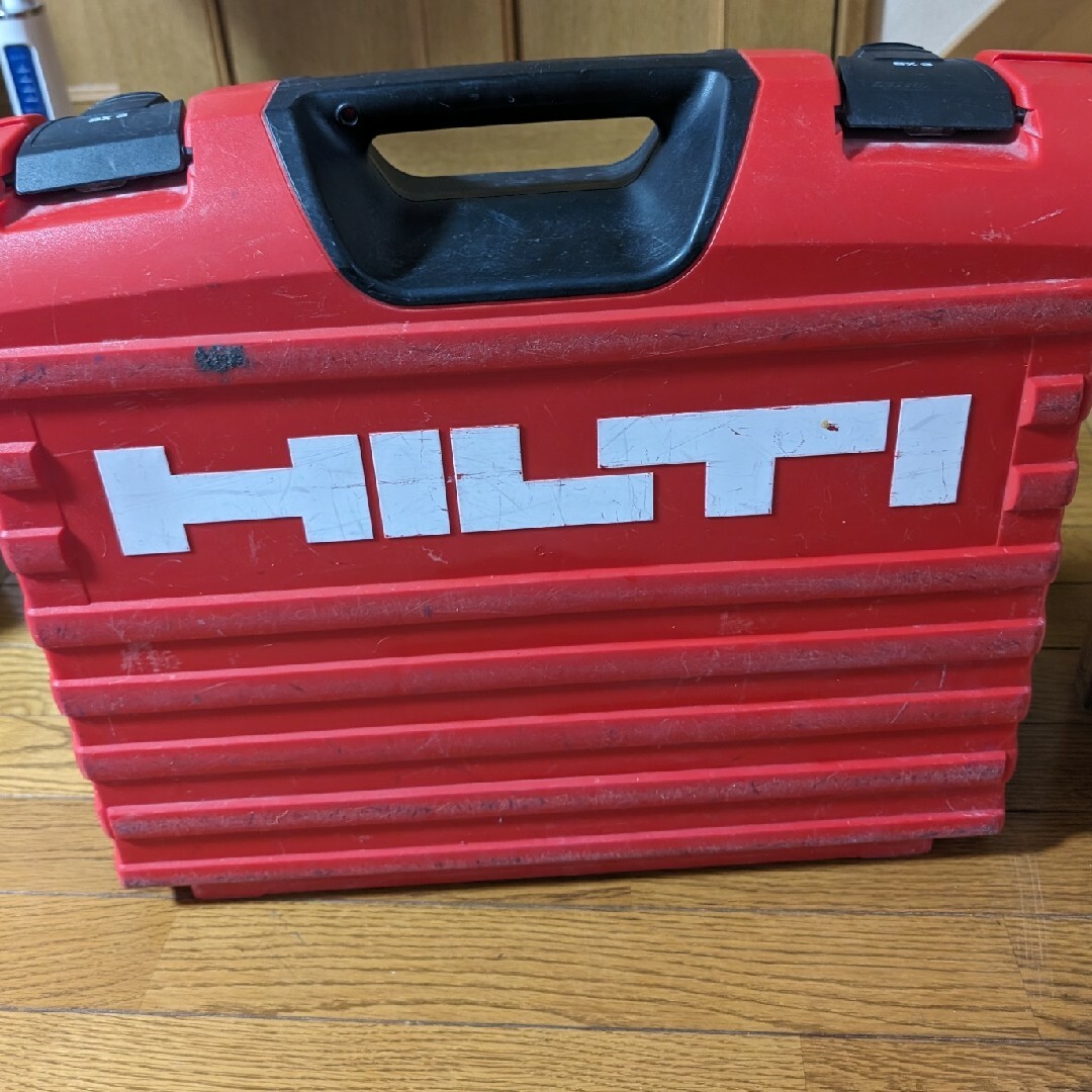 Hilti ヒルティ エア釘打ち BX3-IF工具