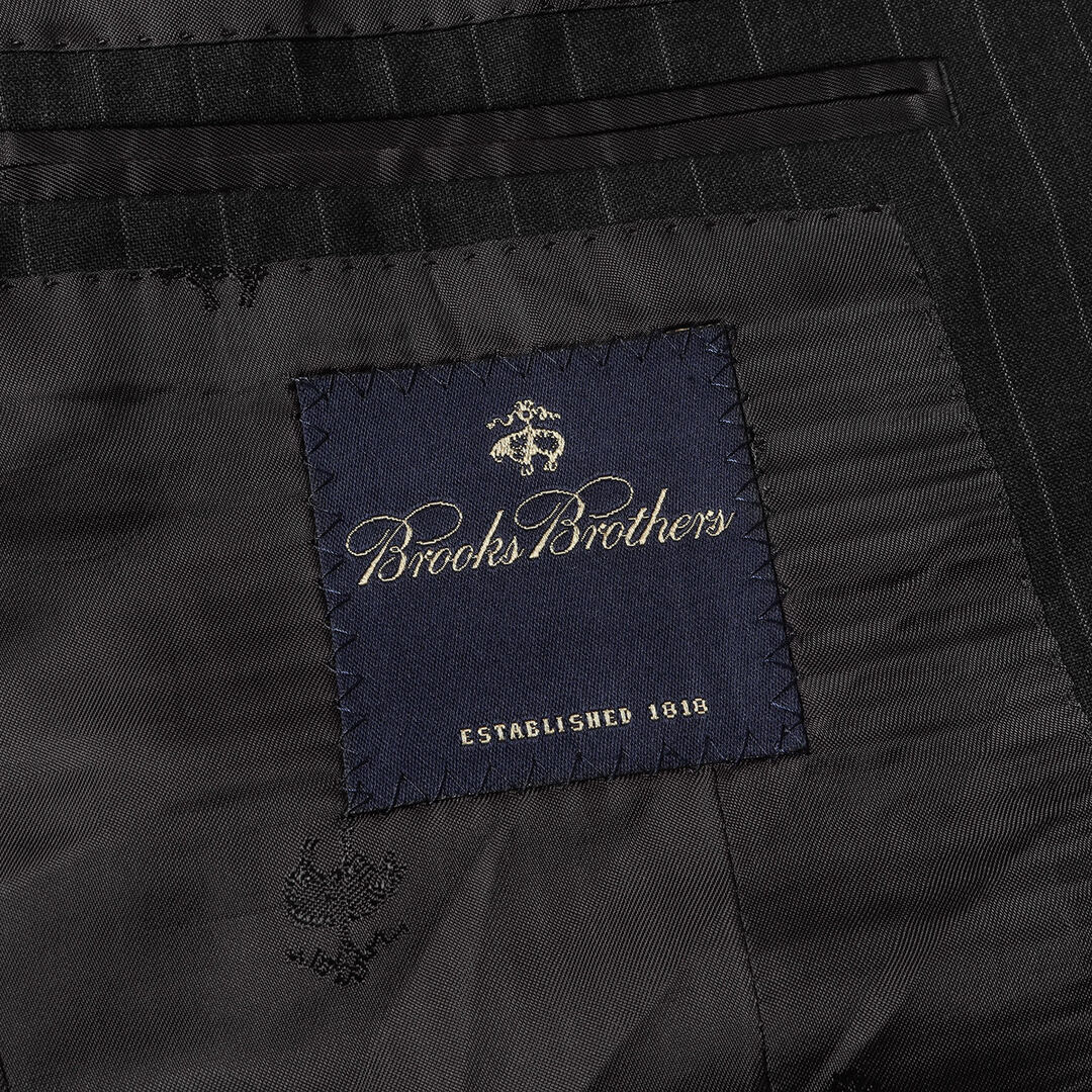 Brooks Brothers(ブルックスブラザース)の美品 BROOKS BROTHERS ブルックスブラザーズ カシミア ウール ストライプ 2B テーラード ジャケット ツータック スラックス パンツ / セットアップ スーツ グレー 36 / 30 ブランド ベーシック【メンズ】【中古】 メンズのスーツ(セットアップ)の商品写真