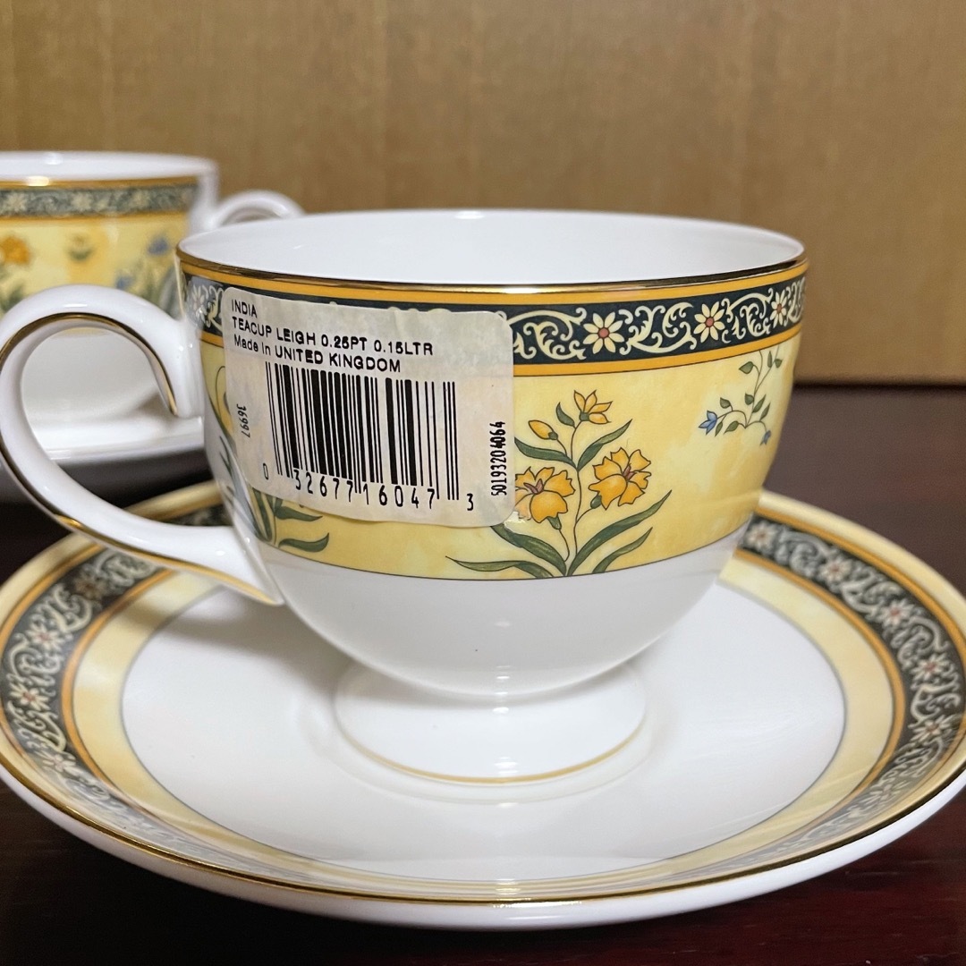 英国製　 WEDGWOOD ウエッジウッド　インディア カップ＆ソーサー　2客