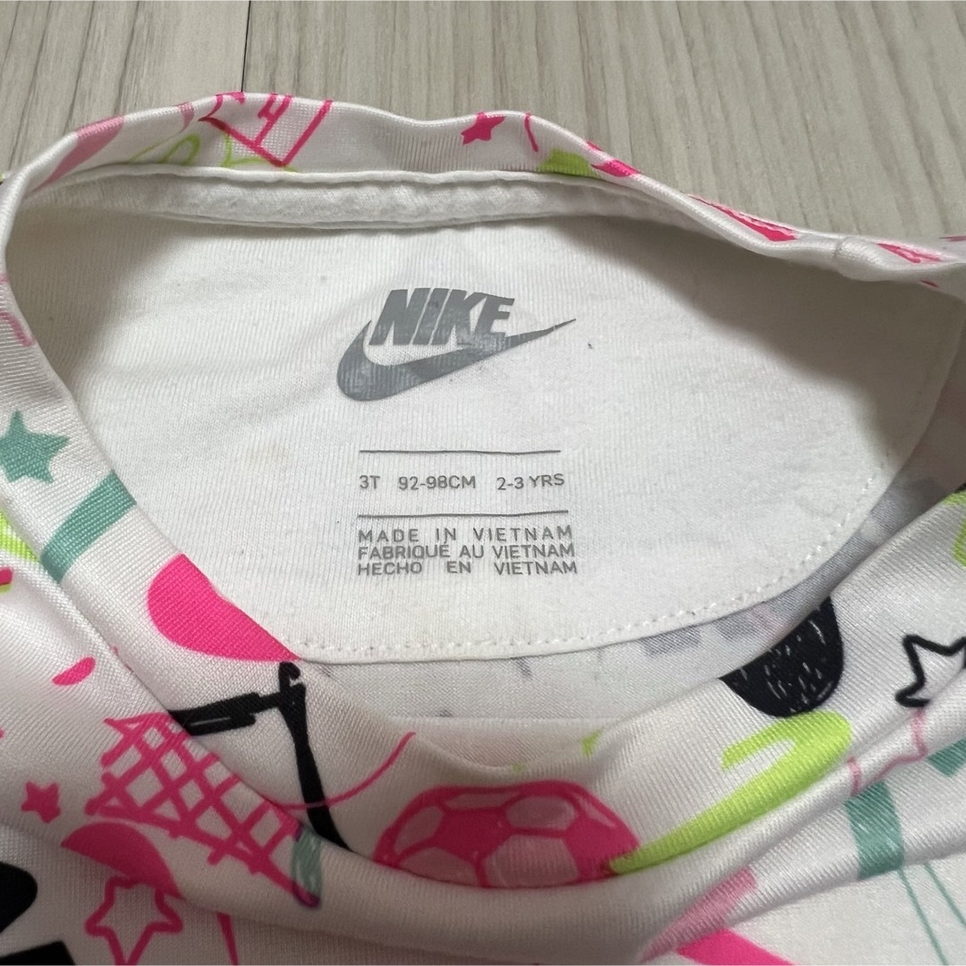 NIKE(ナイキ)のNIKE ワンピース 92~98  キッズ/ベビー/マタニティのキッズ服女の子用(90cm~)(ワンピース)の商品写真