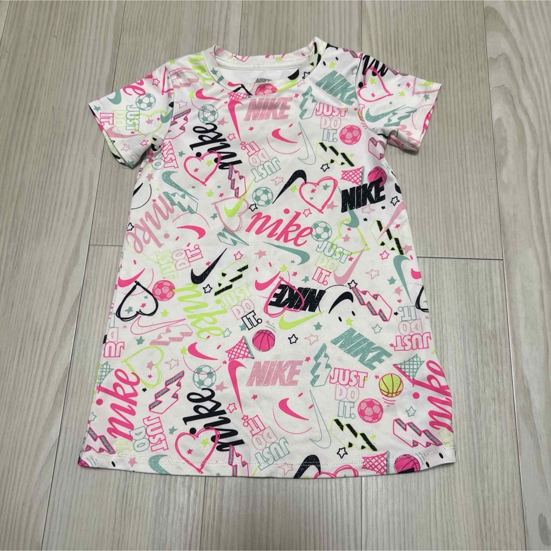 NIKE(ナイキ)のNIKE ワンピース 92~98  キッズ/ベビー/マタニティのキッズ服女の子用(90cm~)(ワンピース)の商品写真