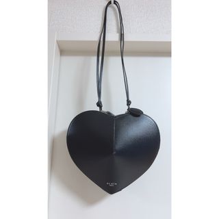 ALAIA ハートバッグ(ショルダーバッグ)