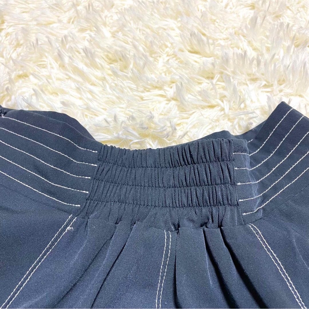 archives(アルシーヴ)の美品　アルシーヴ　ダークグレー　ロングスカート レディースのスカート(ロングスカート)の商品写真