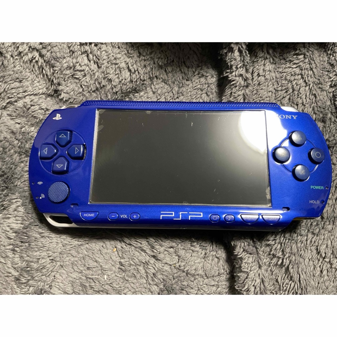 PlayStation Portable(プレイステーションポータブル)のSONY PSP 1000 ブルー エンタメ/ホビーのゲームソフト/ゲーム機本体(携帯用ゲーム機本体)の商品写真