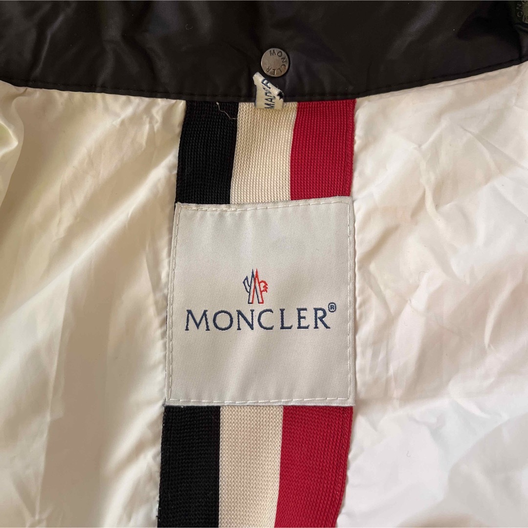 MONCLER(モンクレール)のモンクレールダウン メンズのジャケット/アウター(ダウンジャケット)の商品写真