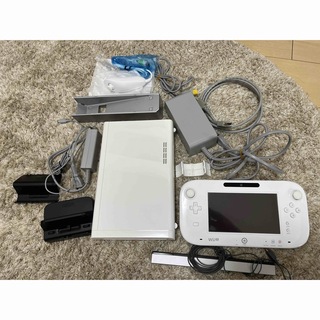 Wii U プレミアムセット shiro32GB プロコン、MH3GHD付