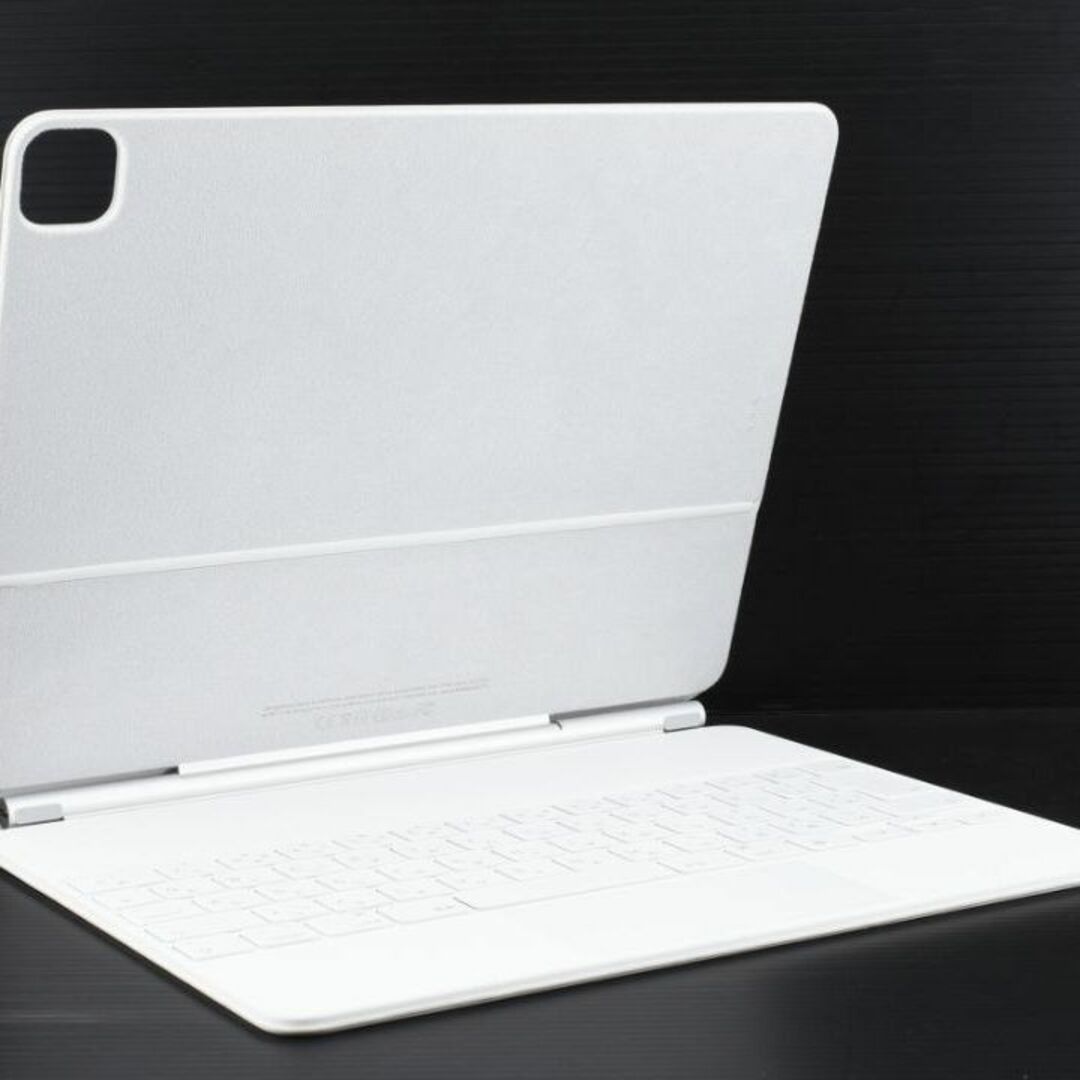 Apple(アップル)のiPad Magic Keyboard ホワイト A2480 MJQL3J/A スマホ/家電/カメラのPC/タブレット(PC周辺機器)の商品写真