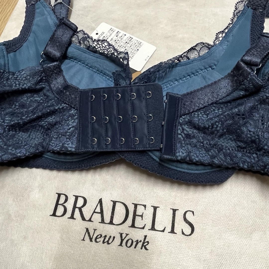 BRADELIS New York(ブラデリスニューヨーク)のブラデリス　サポートバックラインブラ レディースの下着/アンダーウェア(ブラ)の商品写真