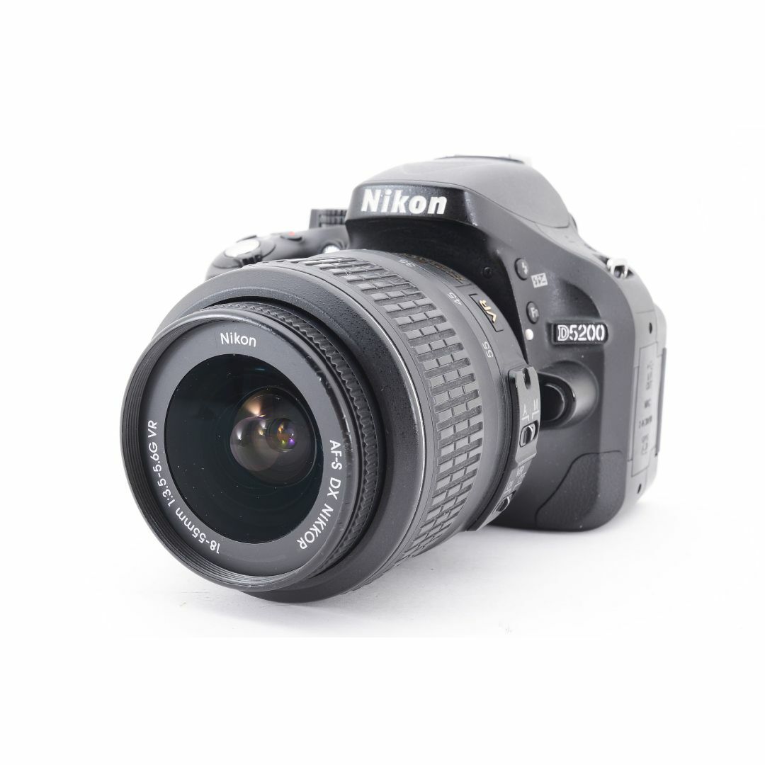 Nikon(ニコン)のNikon D5200 レンズキット スマホ/家電/カメラのカメラ(デジタル一眼)の商品写真
