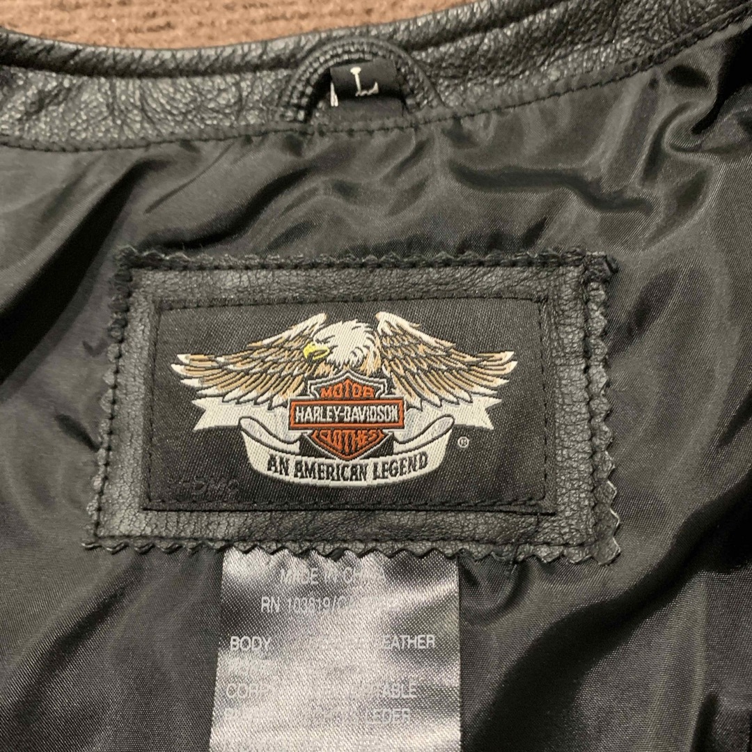 Harley Davidson(ハーレーダビッドソン)の革ベスト(HARLEY-DAVIDSON) メンズのジャケット/アウター(ライダースジャケット)の商品写真