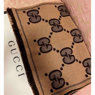 グッチ(Gucci)の【GUCCI】グッチ ベージュ ブラウン GG ラメ マフラー(マフラー/ショール)