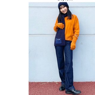 ユニクロ(UNIQLO)のKiriko 様専用　アニヤハンドマーチ　プレミアムラムクルーネックセーター(ニット/セーター)