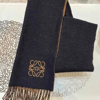 LOEWE(マフラー/ショール)のフリマアイテム一覧 LOEWE(マフラー/ショール)のフリマアイテム一覧