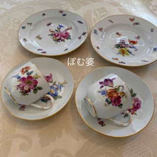 マイセン(MEISSEN)の【マイセン】カップ＆ソーサーとデザート皿 ２セット「フラワーブーケと昆虫」(食器)