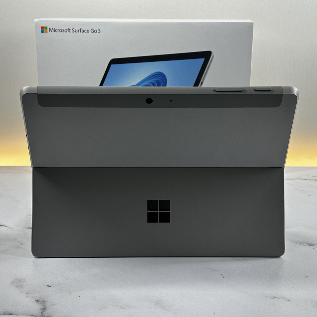 Microsoft(マイクロソフト)の即配準新品　Microsoft Surface Go3 4GB SSD 64GB スマホ/家電/カメラのPC/タブレット(タブレット)の商品写真