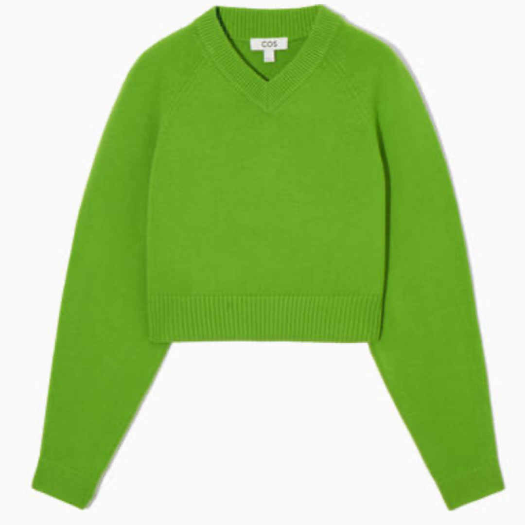ZARA - COS◇新品未使用タグ付クロップドVネックニットの通販 by ZARA - COS◇新品未使用タグ付クロップドVネックニットの通販 by