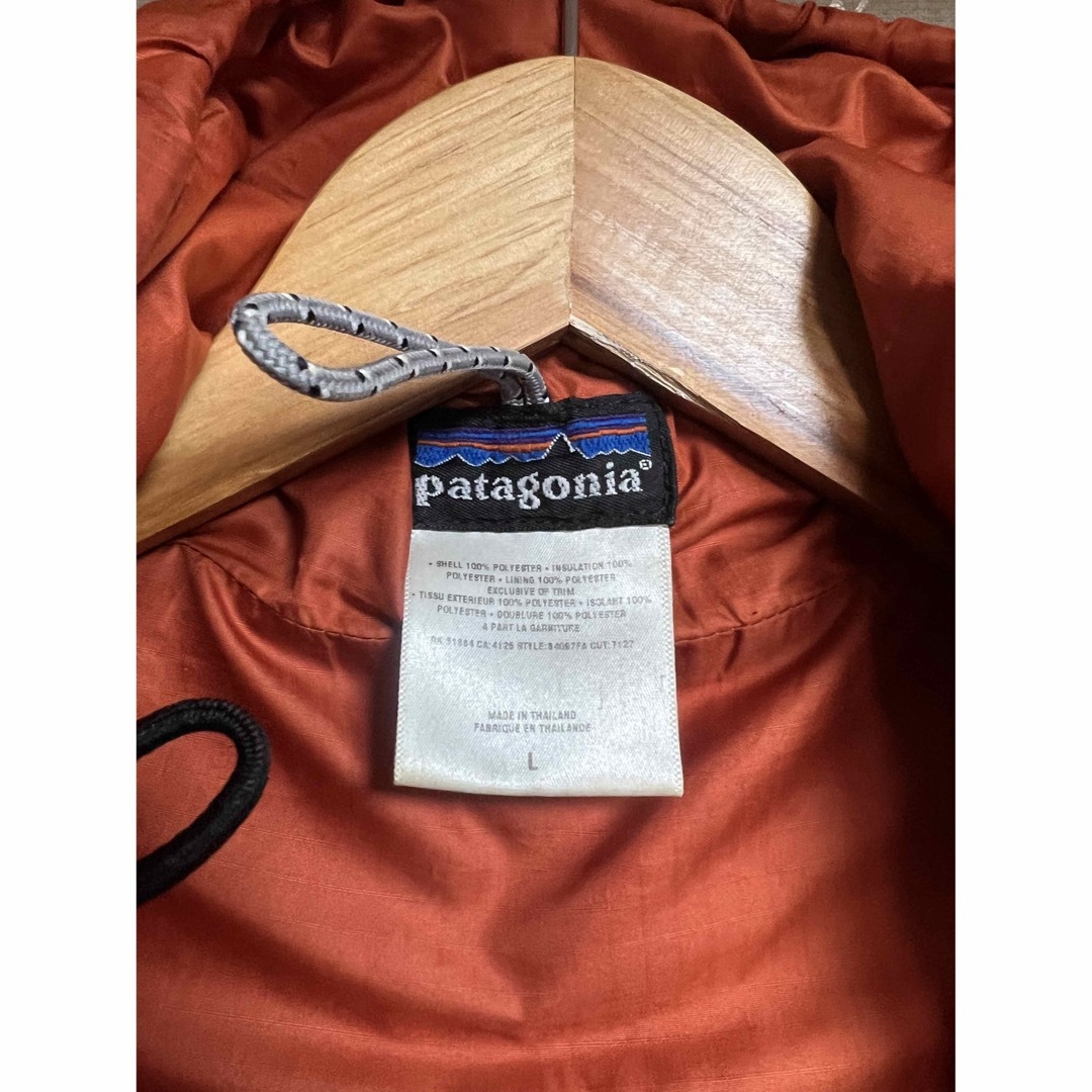 patagonia(パタゴニア)のpatagonia ダスパーカ ホットラヴァ 2003年製 ポップオレンジ  メンズのジャケット/アウター(ダウンジャケット)の商品写真
