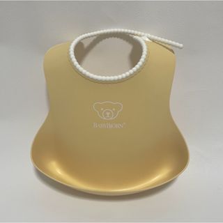 ベビービョルン(BABYBJORN)のベビービョルン　エプロン　スタイ　イエロー(お食事エプロン)