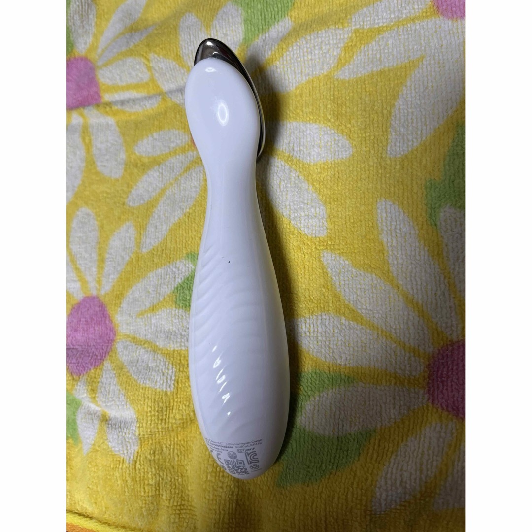 美品 ニュースキン ブースト 美顔器 美容液付き 美品 ニュースキン ブースト 美顔器 美容液付き