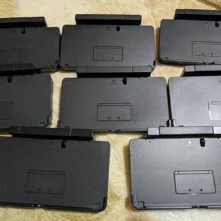 ニンテンドー3DS(ニンテンドー3DS)の8個　任天堂 純正品 ニンテンドー3DS用 CTR-007 充電台 クレードル(その他)