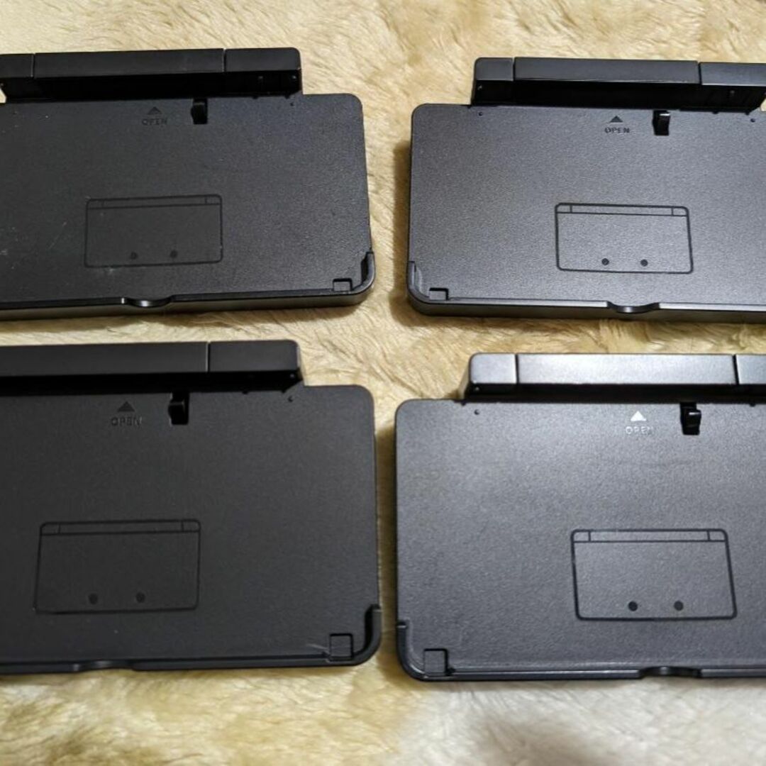 ニンテンドー3DS(ニンテンドー3DS)の４個　任天堂 純正品 ニンテンドー3DS用 CTR-007 充電台 クレードル エンタメ/ホビーのゲームソフト/ゲーム機本体(その他)の商品写真