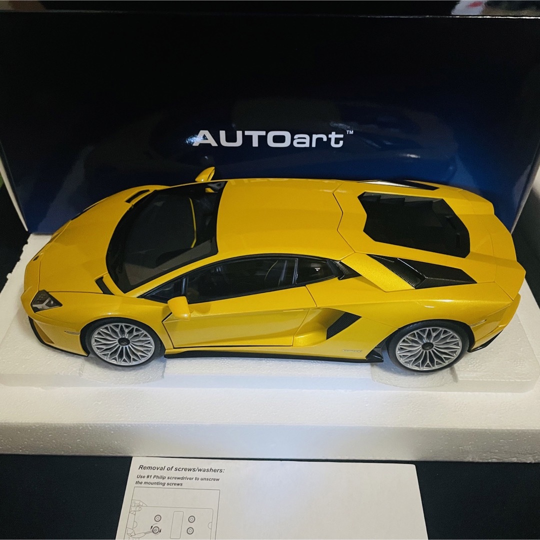 1/18 AUTOart ランボルギーニ アヴェンタドール S LP740-4