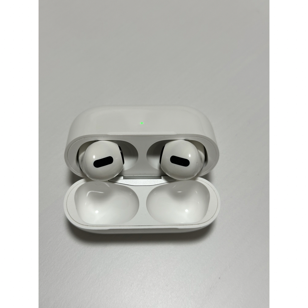 APPLE AirPods Pro MWP22J/A(第1世代)第1世代