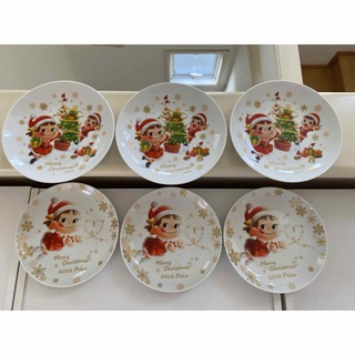 フジヤ(不二家)のペコちゃん クリスマスプレート 2018 3枚 2019 3枚 セット(食器)
