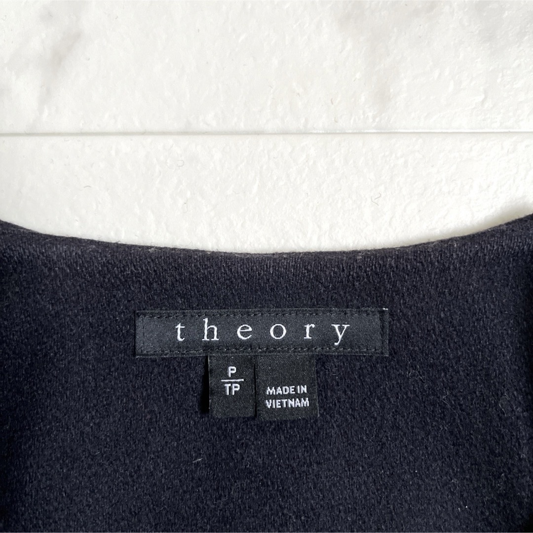 theory(セオリー)のセオリーtheory レザースリーブウール2WAY コート ノーカラー レディースのジャケット/アウター(ロングコート)の商品写真