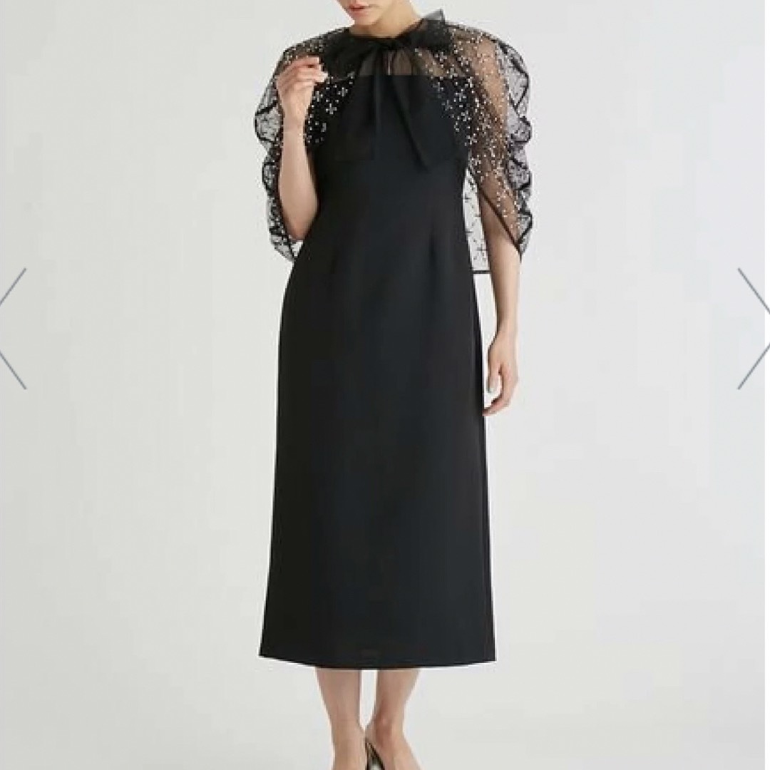 CELFORD(セルフォード)のCELFORD（セルフォード）  ケープ付きドレス レディースのフォーマル/ドレス(ミディアムドレス)の商品写真
