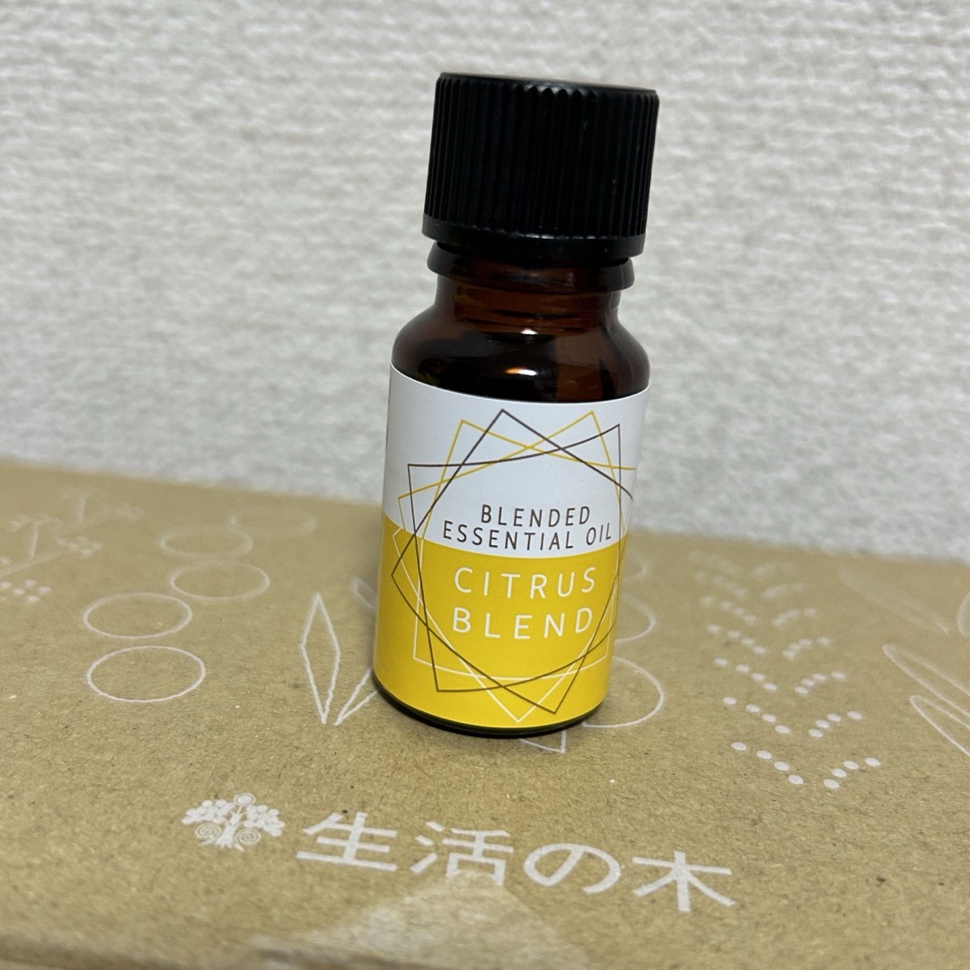 生活の木(セイカツノキ)の生活の木ブレンドエッセンシャルオイル　シトラスブレンド10ml コスメ/美容のリラクゼーション(エッセンシャルオイル（精油）)の商品写真