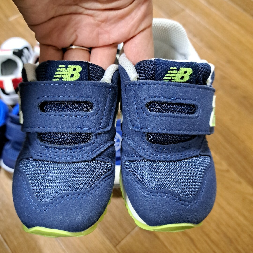 New Balance(ニューバランス)のスニーカー5足サンダル一足まとめ売り12センチ~13センチ キッズ/ベビー/マタニティのベビー靴/シューズ(~14cm)(スニーカー)の商品写真