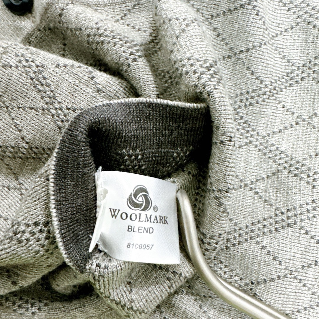 日本ニット中央卸商業組合連合会 ニット リバーシブル セーター ウールマーク メンズのトップス(ニット/セーター)の商品写真