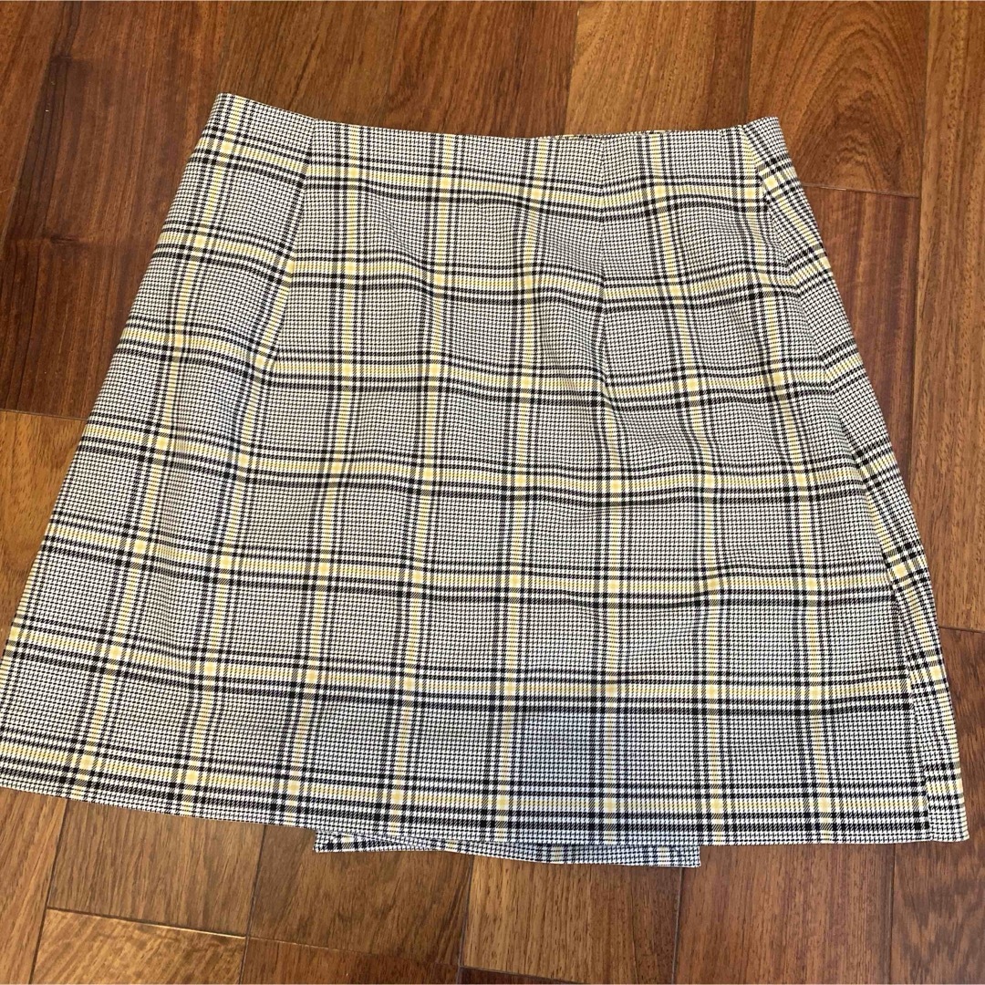 H&M(エイチアンドエム)のミニスカート レディースのスカート(ミニスカート)の商品写真