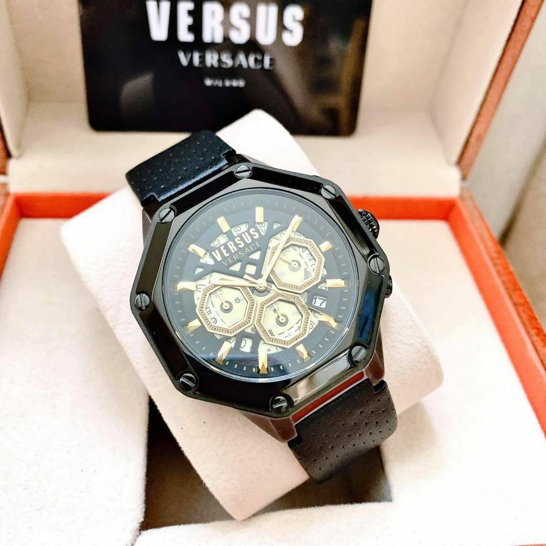 VERSACE - 新品ヴェルサス/ヴェルサーチ versaceメンズ腕時計 ゴールド