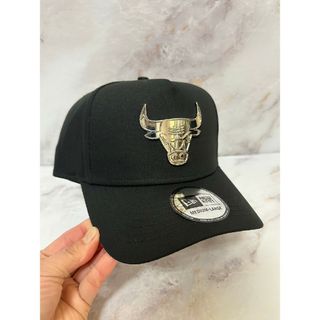 ニューエラー(NEW ERA)のNewera 9forty シカゴブルズ シルバーメタルロゴ キャップ(キャップ)