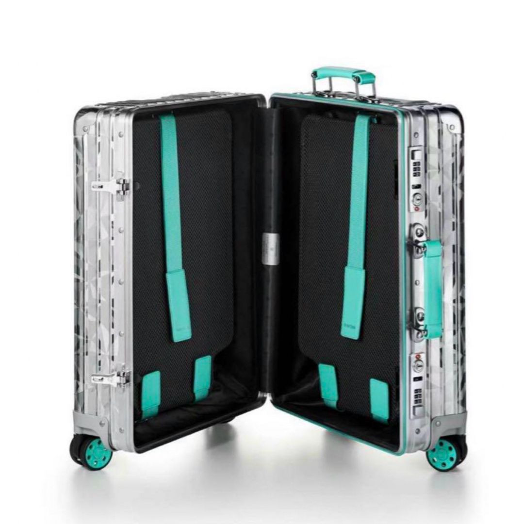 RIMOWA(リモワ)の新品未使用2023 RIMOWA × Tiffany & Co.スーツケース レディースのバッグ(スーツケース/キャリーバッグ)の商品写真